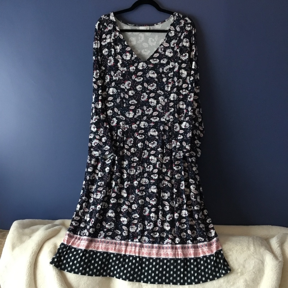 J. Jill Long Sleeve V-neck Jersey Knit Dress